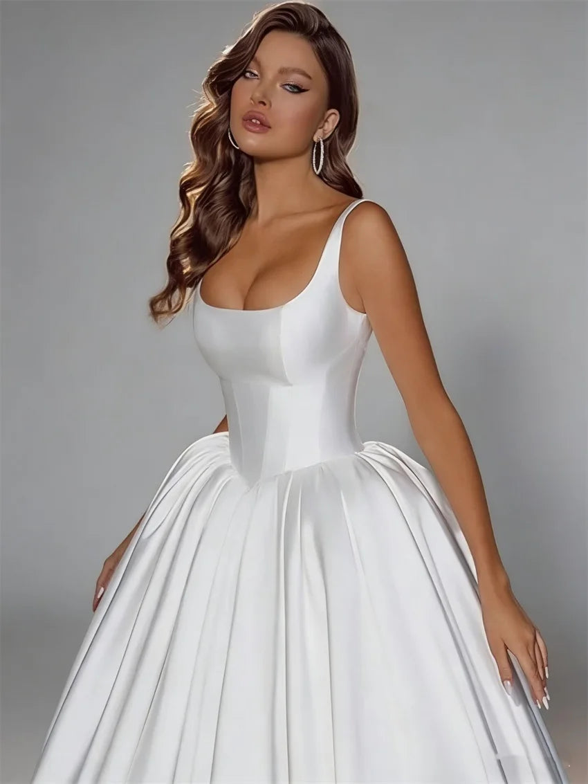 Customized Elegant A-line Simple Satin Wedding Dresses for Bride Sleeveless Bridal Dress Square Collar Bride Gown Robe De Mairee
